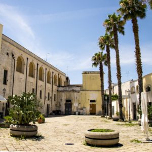 L'Ex Convento dei Carmelitani e Piazza delle Erbe a Nardò